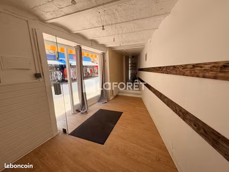 local commercial 16 m²