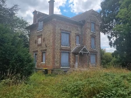 maison 9 pièces 235 m²