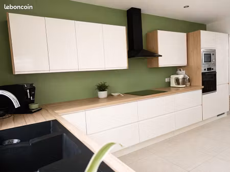 maison 5 pièces 150 m²