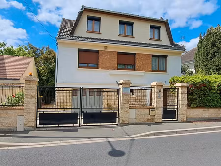 maison 100 % individuelle a champigny sur marne - coeuilly - 156 m2 habitable - calme abso