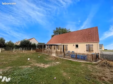 maison 6 pièces 100 m²