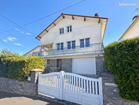 maison 5 pièces 150 m²