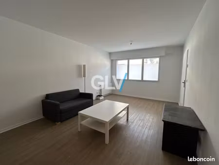 appartement 3 pièces 69 m²