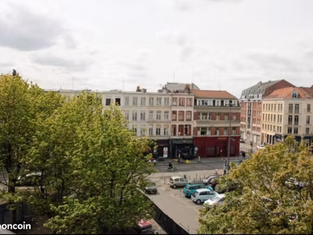 location duplex cosy vue panoramique solférino