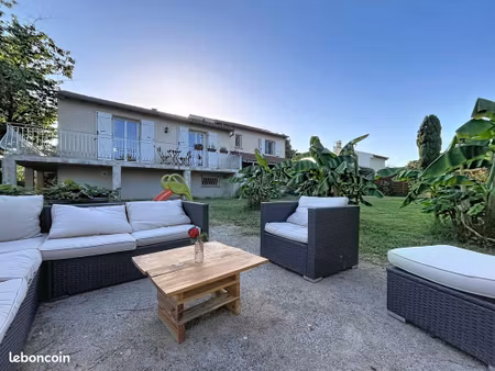 maison familiale de 153 m2 - 5 chambres - commodites a pied - dpe c