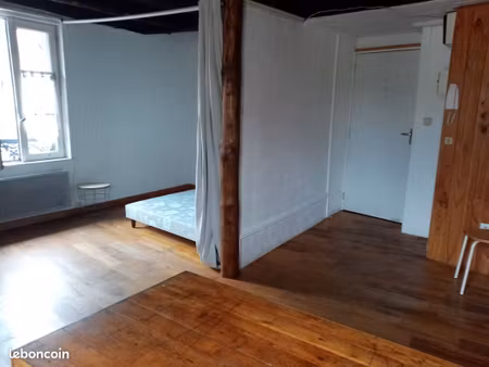 f1 tbe 30m2 prox iut hopital ecoles pl aurinques