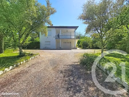 maison 6 pièces 126 m²
