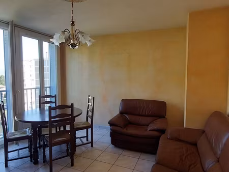 appartement t4 70m²
