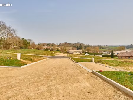 terrain à bâtir de 791 m² à montsoue (40)