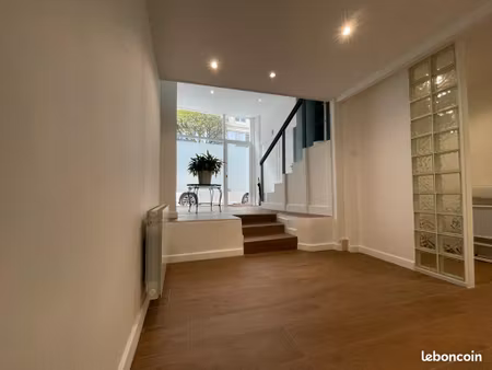 bureau / local commercial