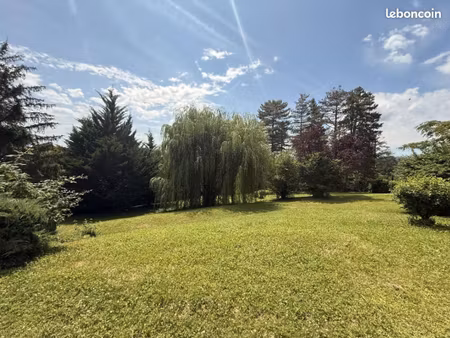 terrain 1 532 m² charbonnieres les bains