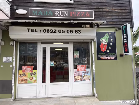 local pizzeria 55 m²
