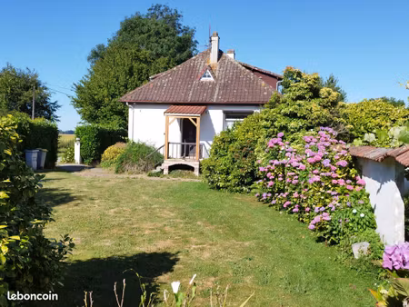 maison individuelle avec dépendances