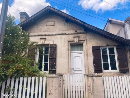 maison en pierre de plain-pied – 95 m² – fort potentiel