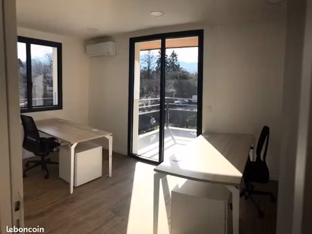bureau professionnel 12 m²