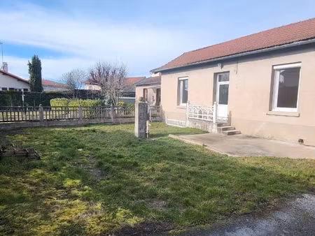 maison proche centre ville de feurs