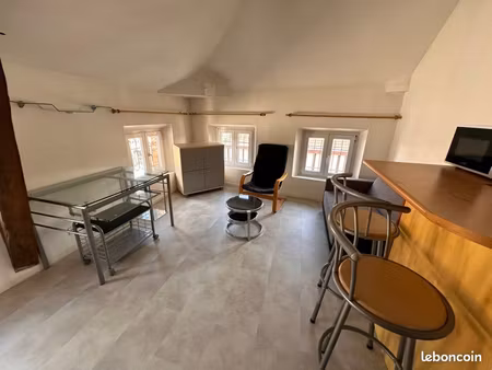 studio meublé 27m2