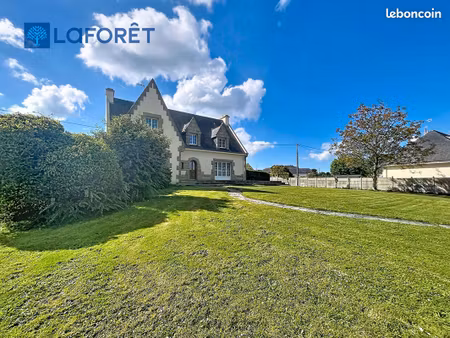 maison 8 pièces 224 m²