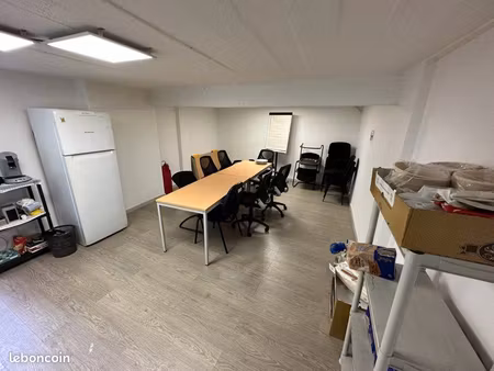 local 40 m2