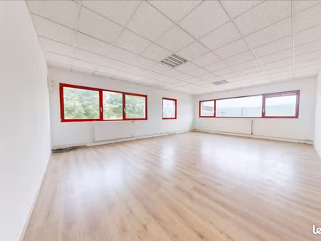 local commercial 40 m²