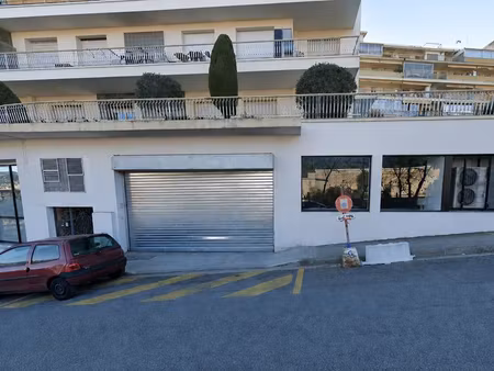 local commercial de 350 m² loué - nice baumettes