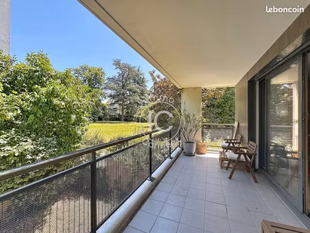 appartement 2 pièces 52 m²