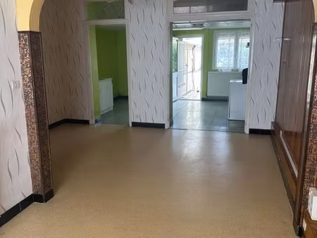 maison 4 pièces 85 m²