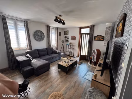 maison à vendre *a saisir