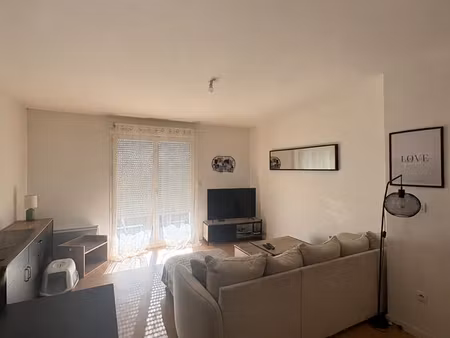location t2 - 45m2 - les sorinieres 44