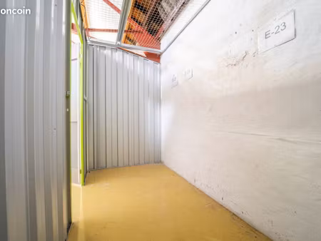garage/box 7 m² pommeret