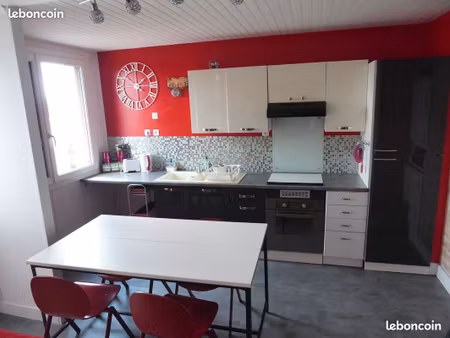 appartement t3 secteur cernay avec balcon vue cathédrale