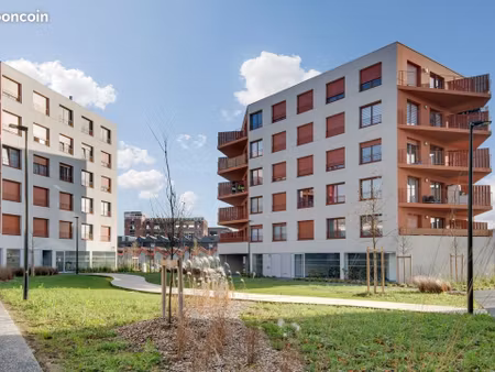 appartement 3 pièces 65 m²