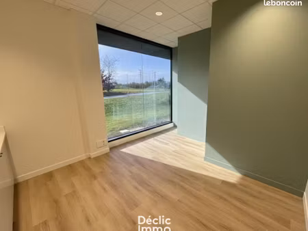 bureau 14 m²