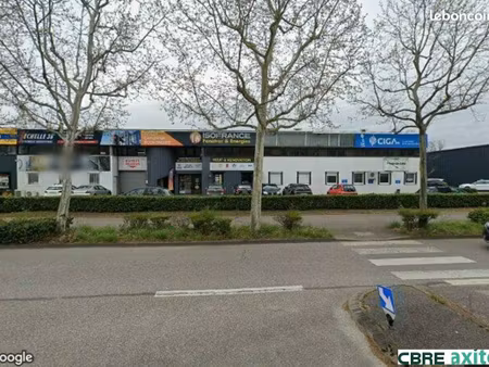local commercial 256 m² echirolles
