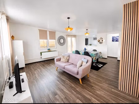 t3 location meublé 63 m2 de terrasse