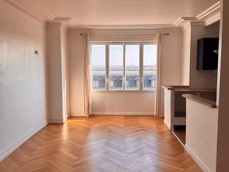 quartier monplaisir  avenue des frères lumière