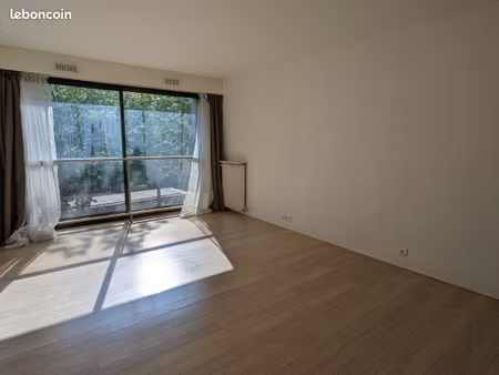 appartement 1 pièce 28 m²