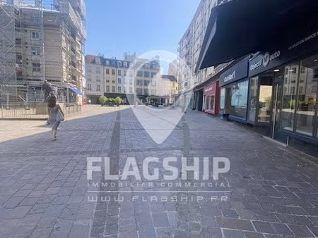 boutique 105 m² st germain en laye
