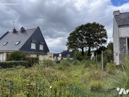 terrain 650 m² lanester