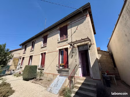 maison 8 pièces 117 m²