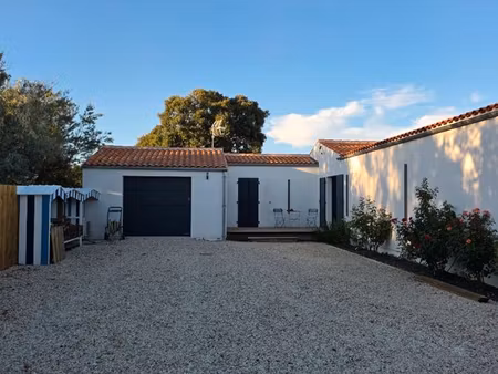 maison 6 pièces 200 m² 17320 la cotiniere. quartier garnaudieres