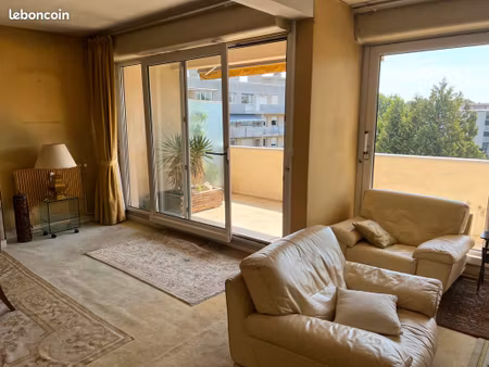 saint maur - type 2/3 de 82 m² terrasse et garage 253.000 euros hai