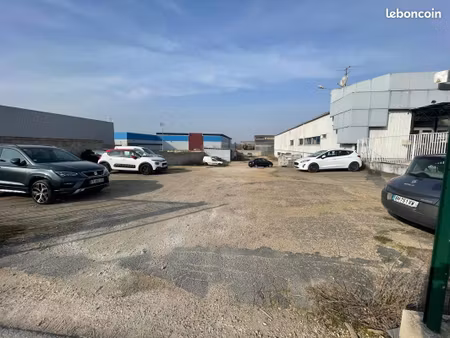 terrain commercial 800 m² à louer – meaux (77100)