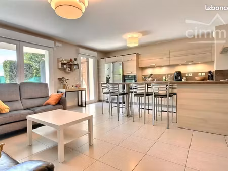 appartement 4 pièces 82 m²