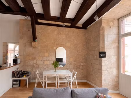 t3 refait neuf hyper centre magnifique immeuble ancien