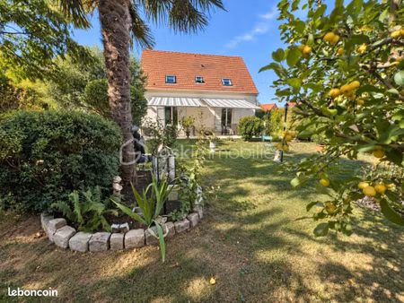 maison 6 pièces 164 m²