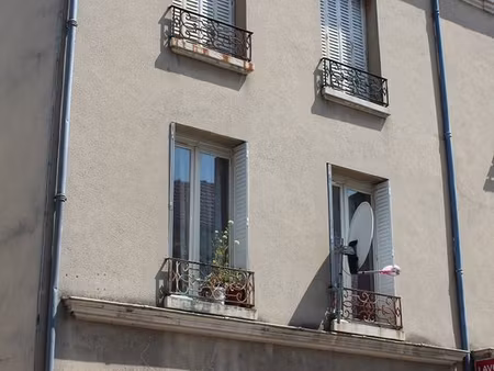 studio meublé
