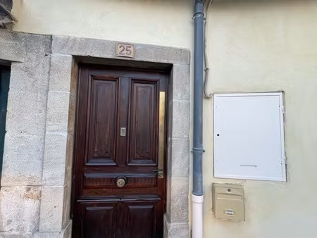 t2 neuf climatisé centre ville aubenas