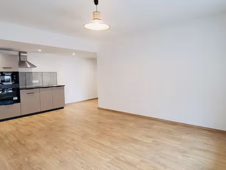 appartement 3 pièces 85 m²