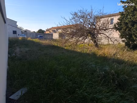 terrain viabilisé libre constructeur à sorgues